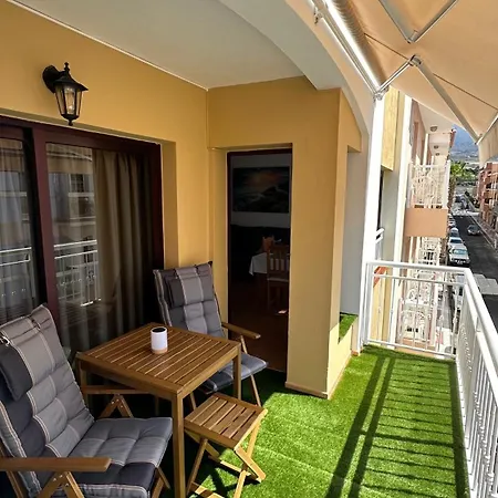 Alta Mar En Oasis Tenerife Sur 플라야 데 산 후안