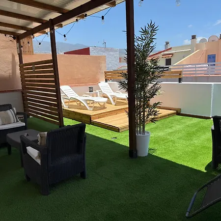 Alta Mar En Oasis Tenerife Sur 플라야 데 산 후안